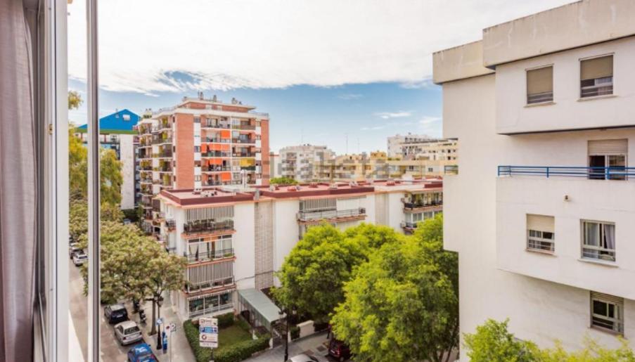 Stylish 3 Bedroom Penthouse In Marbella Centre With Large Pool Close To The Beach Extérieur photo